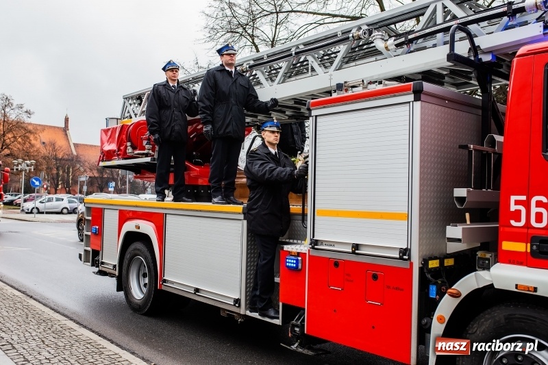 Zdjęcie w galerii na portalu naszraciborz.pl: Do zobaczenia u naszego Pana. Ostatnie pożegnanie śp. ppłk. Zdzisława Drozda wiadomości z regionu