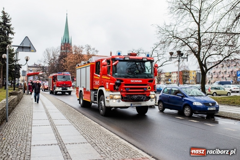 Zdjęcie w galerii na portalu naszraciborz.pl: Do zobaczenia u naszego Pana. Ostatnie pożegnanie śp. ppłk. Zdzisława Drozda wiadomości z regionu