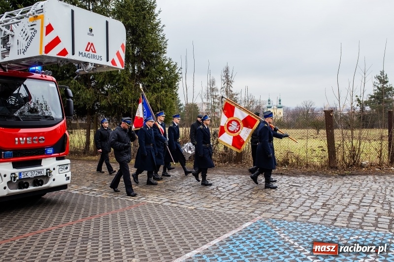 Zdjęcie w galerii na portalu naszraciborz.pl: Do zobaczenia u naszego Pana. Ostatnie pożegnanie śp. ppłk. Zdzisława Drozda wiadomości z regionu