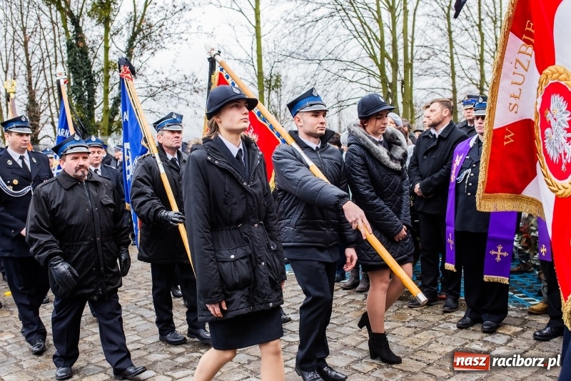Zdjęcie w galerii na portalu naszraciborz.pl: Do zobaczenia u naszego Pana. Ostatnie pożegnanie śp. ppłk. Zdzisława Drozda wiadomości z regionu