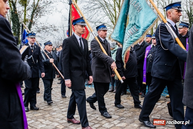 Zdjęcie w galerii na portalu naszraciborz.pl: Do zobaczenia u naszego Pana. Ostatnie pożegnanie śp. ppłk. Zdzisława Drozda wiadomości z regionu