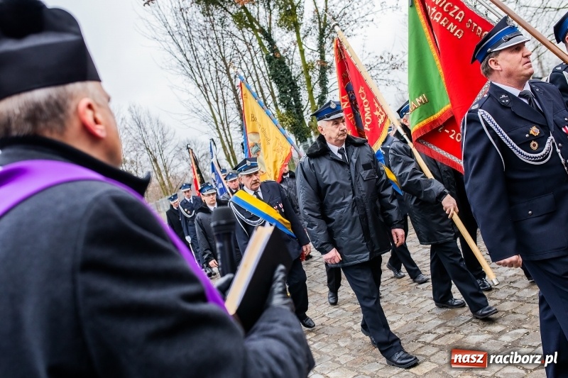 Zdjęcie w galerii na portalu naszraciborz.pl: Do zobaczenia u naszego Pana. Ostatnie pożegnanie śp. ppłk. Zdzisława Drozda wiadomości z regionu