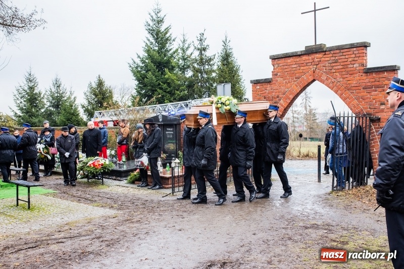 Zdjęcie w galerii na portalu naszraciborz.pl: Do zobaczenia u naszego Pana. Ostatnie pożegnanie śp. ppłk. Zdzisława Drozda wiadomości z regionu