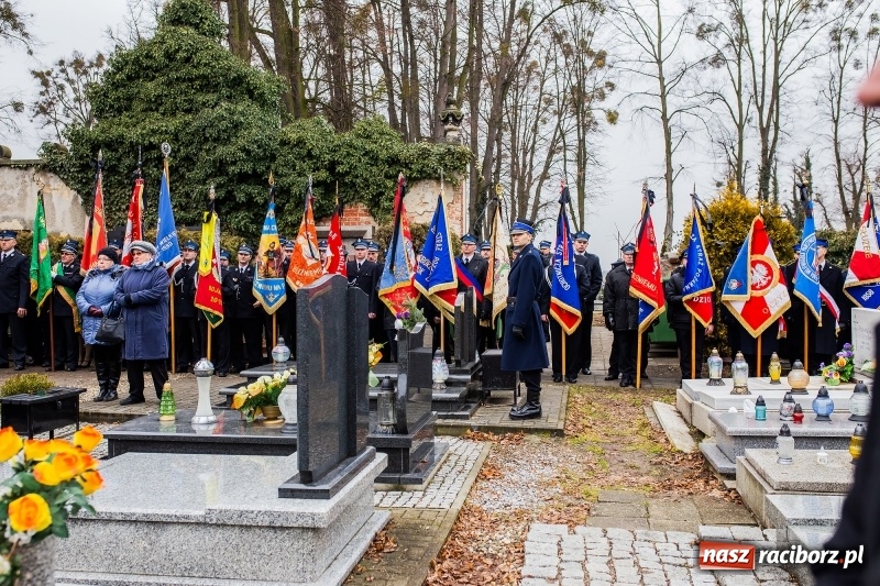Zdjęcie w galerii na portalu naszraciborz.pl: Do zobaczenia u naszego Pana. Ostatnie pożegnanie śp. ppłk. Zdzisława Drozda wiadomości z regionu