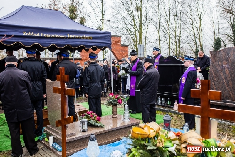 Zdjęcie w galerii na portalu naszraciborz.pl: Do zobaczenia u naszego Pana. Ostatnie pożegnanie śp. ppłk. Zdzisława Drozda wiadomości z regionu