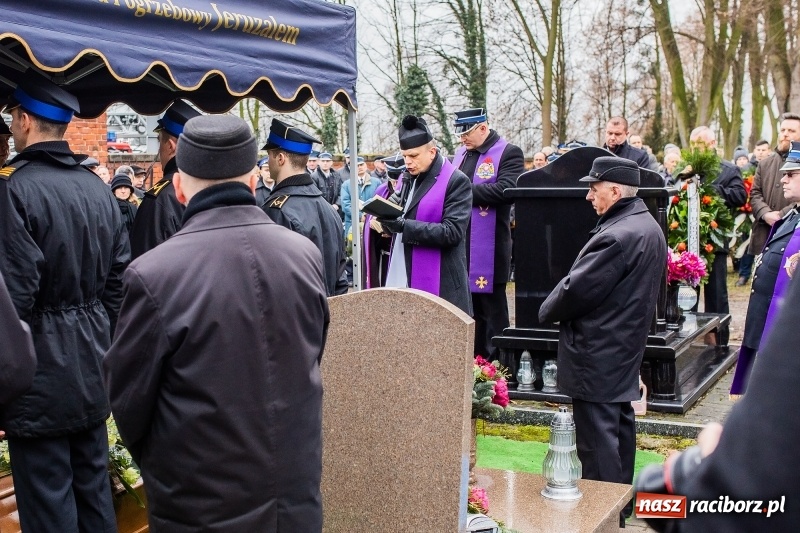 Zdjęcie w galerii na portalu naszraciborz.pl: Do zobaczenia u naszego Pana. Ostatnie pożegnanie śp. ppłk. Zdzisława Drozda wiadomości z regionu