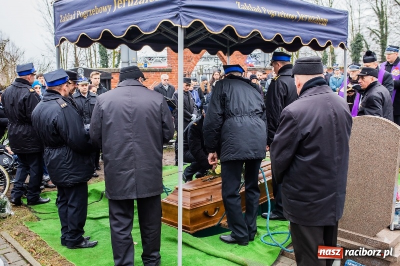 Zdjęcie w galerii na portalu naszraciborz.pl: Do zobaczenia u naszego Pana. Ostatnie pożegnanie śp. ppłk. Zdzisława Drozda wiadomości z regionu