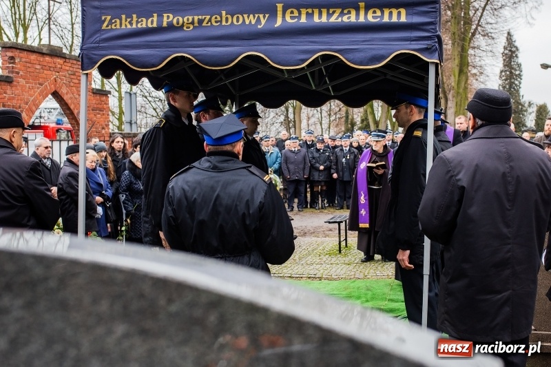 Zdjęcie w galerii na portalu naszraciborz.pl: Do zobaczenia u naszego Pana. Ostatnie pożegnanie śp. ppłk. Zdzisława Drozda wiadomości z regionu