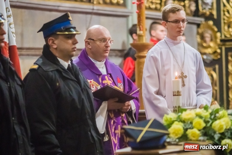 Zdjęcie w galerii na portalu naszraciborz.pl: Do zobaczenia u naszego Pana. Ostatnie pożegnanie śp. ppłk. Zdzisława Drozda wiadomości z regionu
