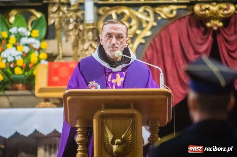 Zdjęcie w galerii na portalu naszraciborz.pl: Do zobaczenia u naszego Pana. Ostatnie pożegnanie śp. ppłk. Zdzisława Drozda wiadomości z regionu