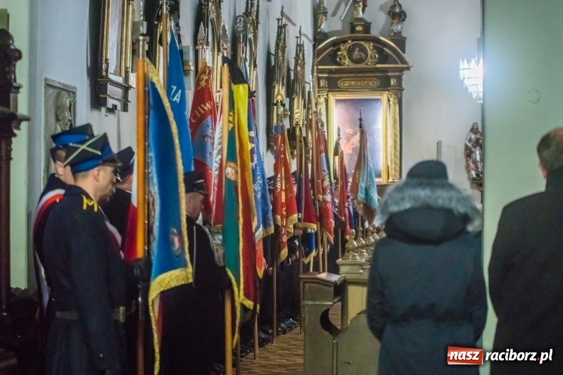 Zdjęcie w galerii na portalu naszraciborz.pl: Do zobaczenia u naszego Pana. Ostatnie pożegnanie śp. ppłk. Zdzisława Drozda wiadomości z regionu