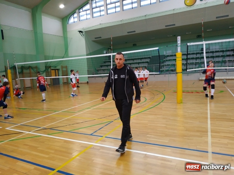 Zdjęcie w galerii na portalu naszraciborz.pl: Siatkarski maraton w Arenie Rafako. Ekipa z Kędzierzyna-Koźla triumfuje  wiadomości z regionu