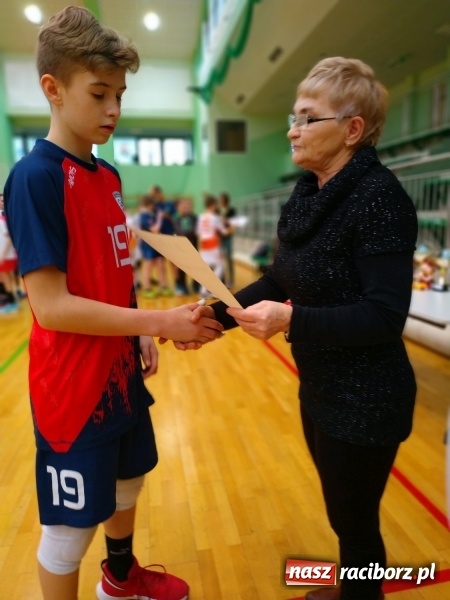 Zdjęcie w galerii na portalu naszraciborz.pl: Siatkarski maraton w Arenie Rafako. Ekipa z Kędzierzyna-Koźla triumfuje  wiadomości z regionu