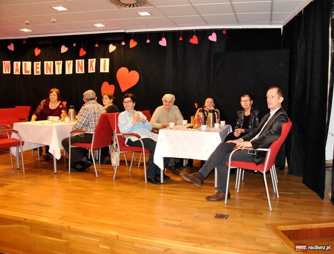 Zdjęcie w galerii na portalu naszraciborz.pl: Zabawa Walentynkowa Warsztatu Terapii Zajęciowej na Zamku Piastowskim wiadomości z regionu