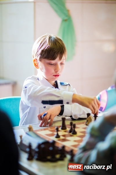 Zdjęcie w galerii na portalu naszraciborz.pl: Szachowy Turniej dzieci do lat 8 i 11. Stawką Puchar Prezydenta wiadomości z regionu