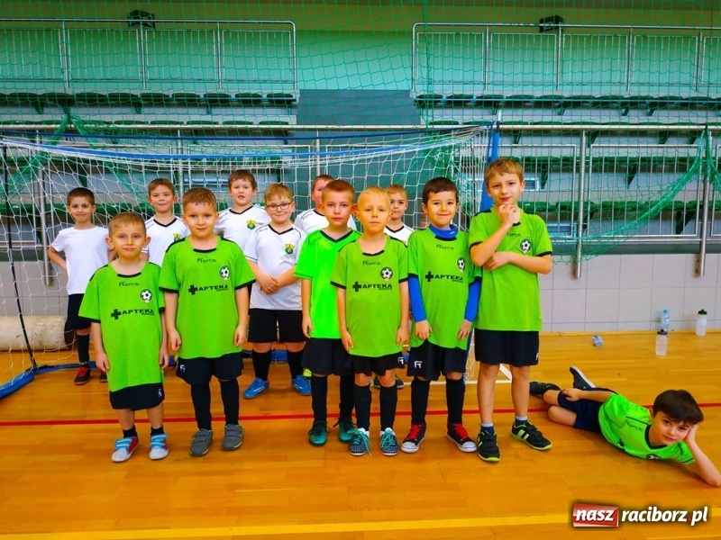 Zdjęcie w galerii na portalu naszraciborz.pl: Turniej piłki nożnej dla najmłodszych w ramach akcji Zima w Mieście wiadomości z regionu