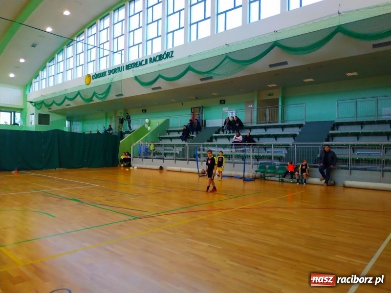 Zdjęcie w galerii na portalu naszraciborz.pl: Turniej piłki nożnej dla najmłodszych w ramach akcji Zima w Mieście wiadomości z regionu