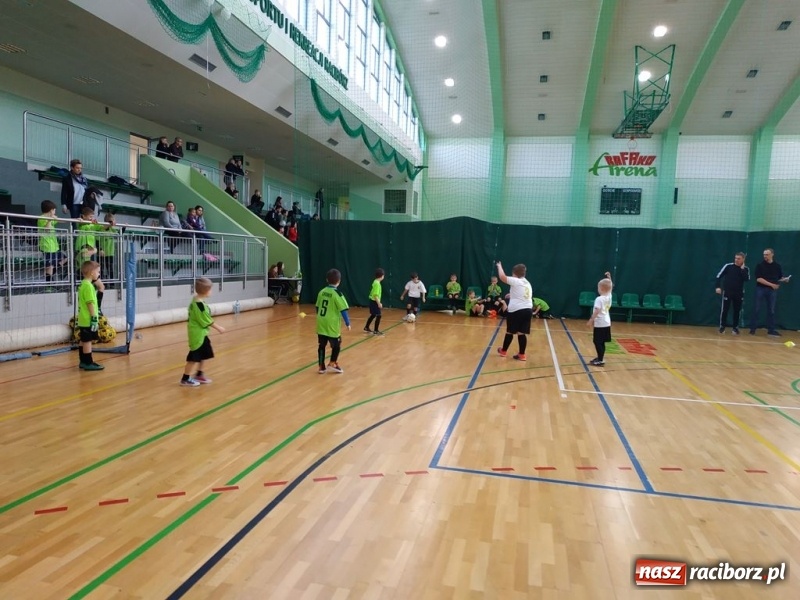 Zdjęcie w galerii na portalu naszraciborz.pl: Turniej piłki nożnej dla najmłodszych w ramach akcji Zima w Mieście wiadomości z regionu