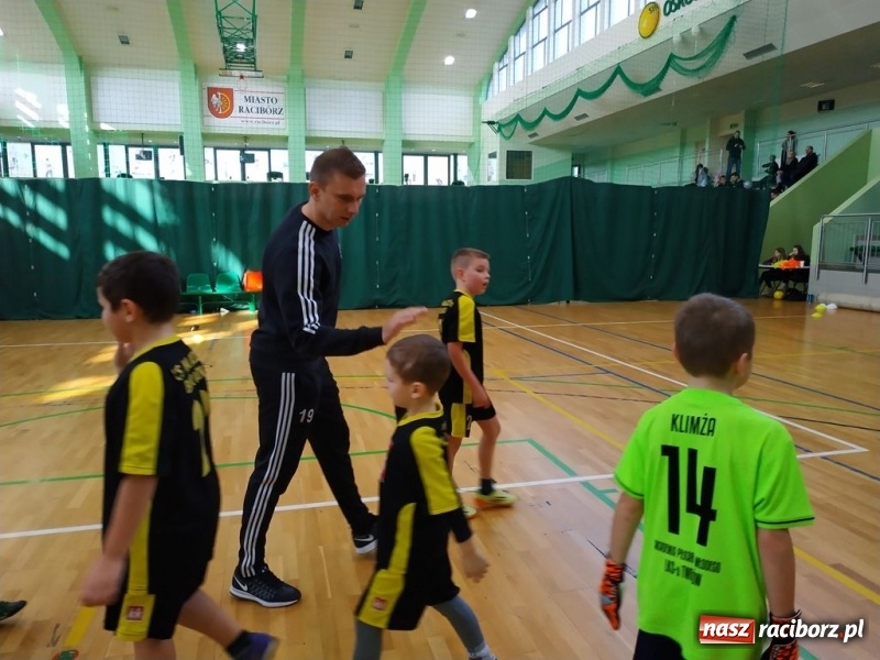 Zdjęcie w galerii na portalu naszraciborz.pl: Turniej piłki nożnej dla najmłodszych w ramach akcji Zima w Mieście wiadomości z regionu