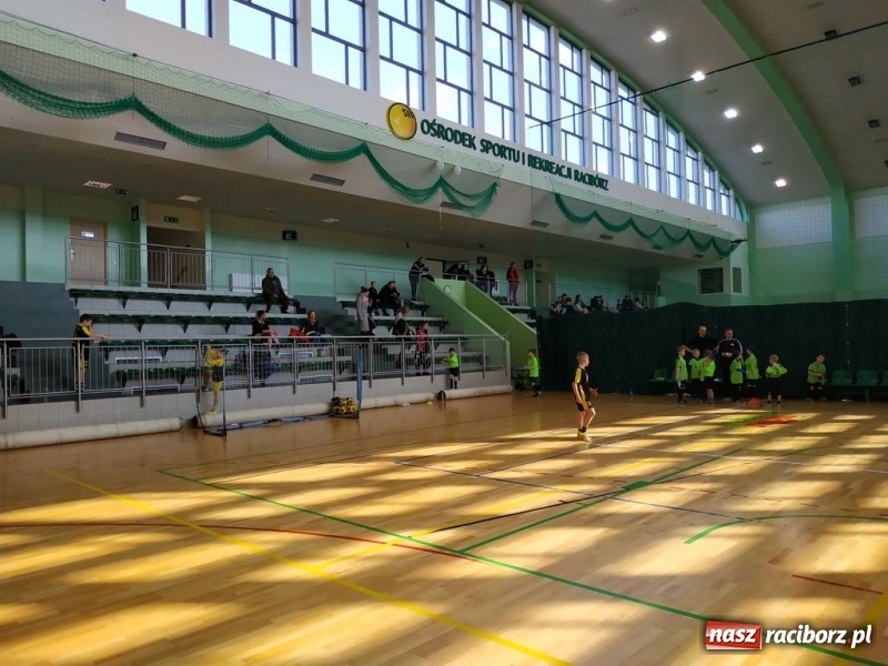 Zdjęcie w galerii na portalu naszraciborz.pl: Turniej piłki nożnej dla najmłodszych w ramach akcji Zima w Mieście wiadomości z regionu