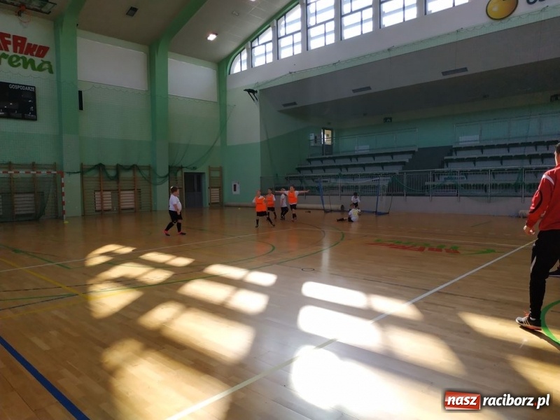 Zdjęcie w galerii na portalu naszraciborz.pl: Turniej piłki nożnej dla najmłodszych w ramach akcji Zima w Mieście wiadomości z regionu