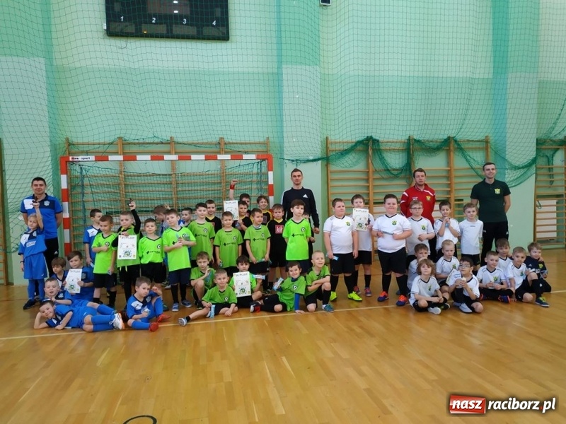 Zdjęcie w galerii na portalu naszraciborz.pl: Turniej piłki nożnej dla najmłodszych w ramach akcji Zima w Mieście wiadomości z regionu
