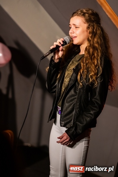 Zdjęcie w galerii na portalu naszraciborz.pl: Koncert Walentynkowy w Studiu ARS w Pietraszynie wiadomości z regionu