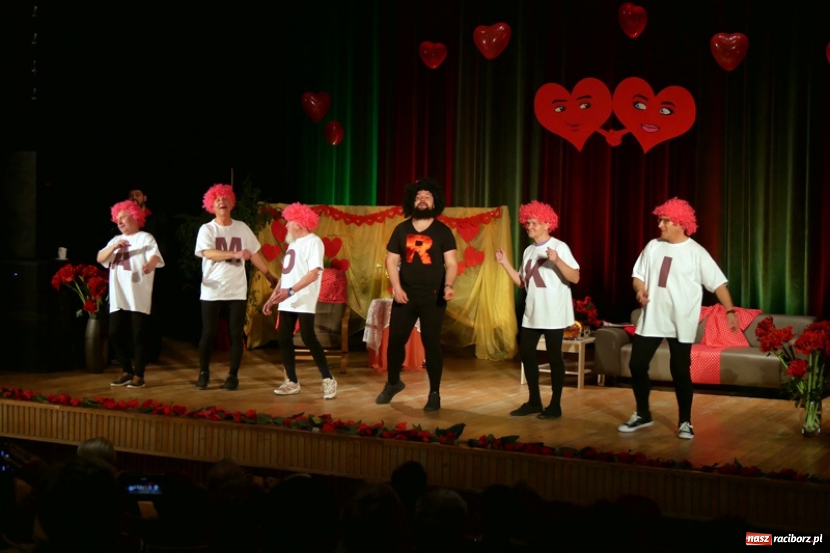 Zdjęcie w galerii na portalu naszraciborz.pl: Z miłością i uśmiechem... Program walentynkowy w Kuźni Raciborskiej wiadomości z regionu