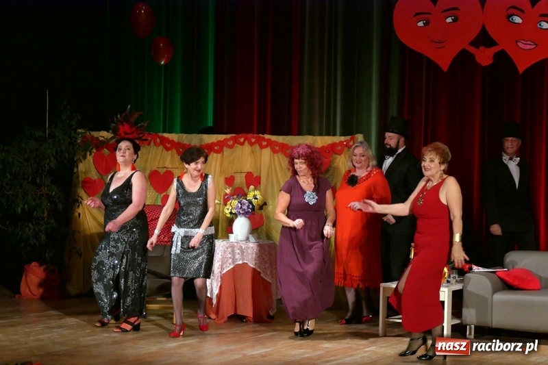Zdjęcie w galerii na portalu naszraciborz.pl: Z miłością i uśmiechem... Program walentynkowy w Kuźni Raciborskiej wiadomości z regionu