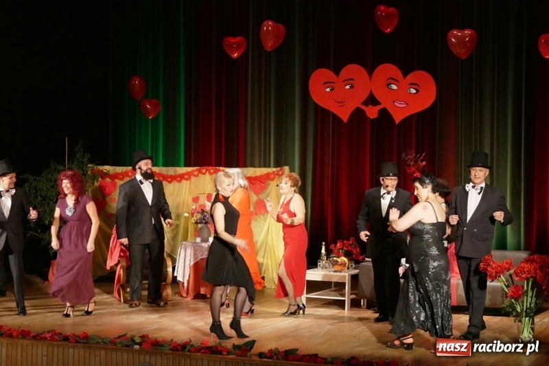 Zdjęcie w galerii na portalu naszraciborz.pl: Z miłością i uśmiechem... Program walentynkowy w Kuźni Raciborskiej wiadomości z regionu