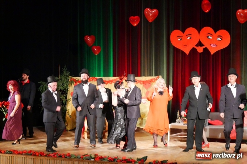 Zdjęcie w galerii na portalu naszraciborz.pl: Z miłością i uśmiechem... Program walentynkowy w Kuźni Raciborskiej wiadomości z regionu