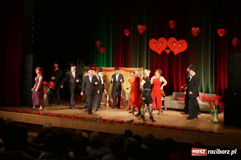 Zdjęcie w galerii na portalu naszraciborz.pl: Z miłością i uśmiechem... Program walentynkowy w Kuźni Raciborskiej wiadomości z regionu