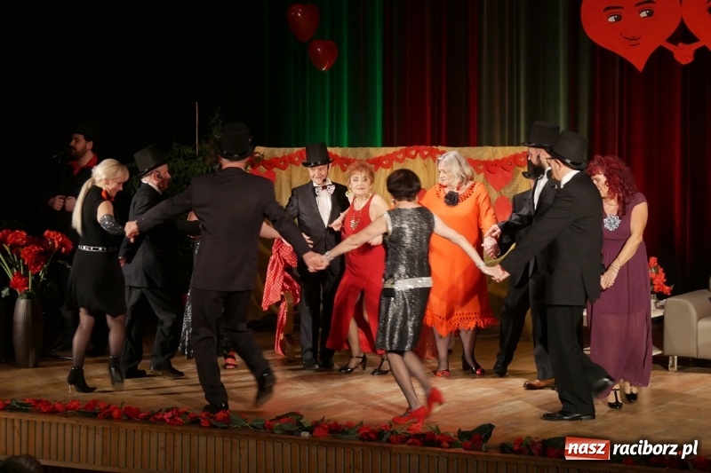 Zdjęcie w galerii na portalu naszraciborz.pl: Z miłością i uśmiechem... Program walentynkowy w Kuźni Raciborskiej wiadomości z regionu