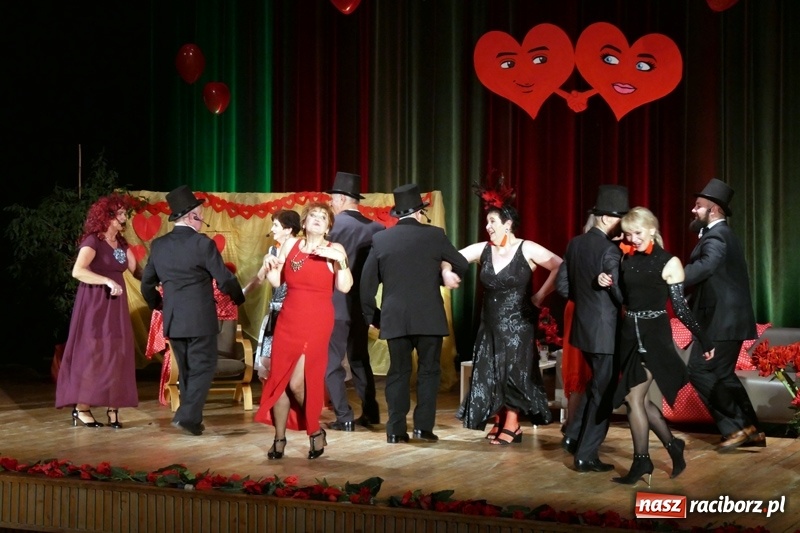 Zdjęcie w galerii na portalu naszraciborz.pl: Z miłością i uśmiechem... Program walentynkowy w Kuźni Raciborskiej wiadomości z regionu