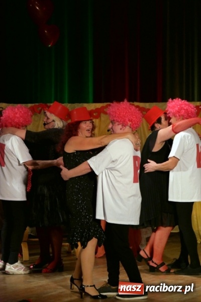 Zdjęcie w galerii na portalu naszraciborz.pl: Z miłością i uśmiechem... Program walentynkowy w Kuźni Raciborskiej wiadomości z regionu