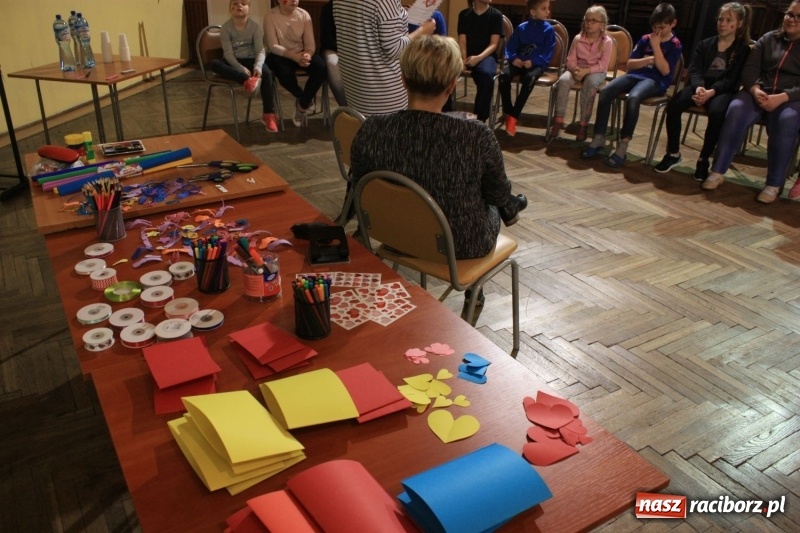 Zdjęcie w galerii na portalu naszraciborz.pl: Biwak Walentynkowy w krzanowickim MOK wiadomości z regionu