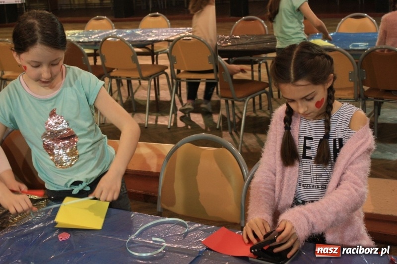 Zdjęcie w galerii na portalu naszraciborz.pl: Biwak Walentynkowy w krzanowickim MOK wiadomości z regionu