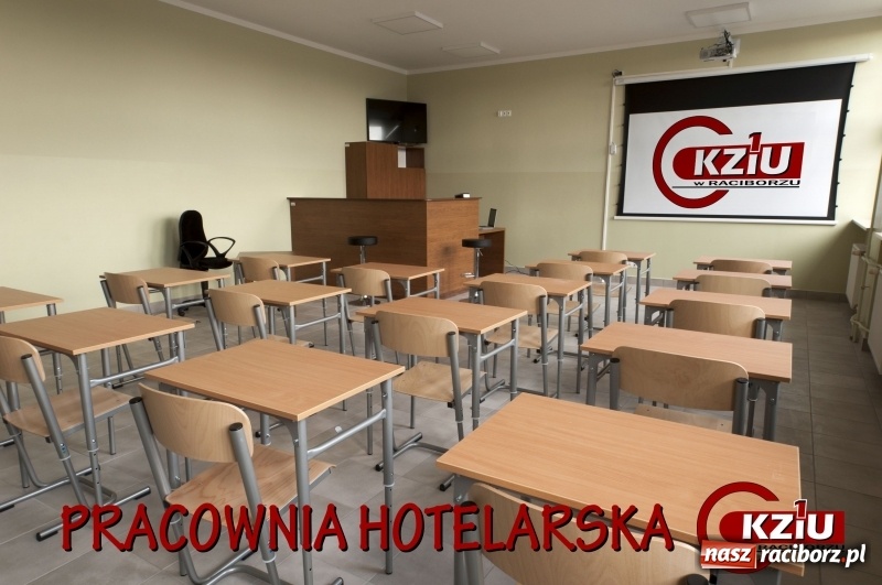 Zdjęcie w galerii na portalu naszraciborz.pl: Uczniowie stażyści z CKZiU nr 1 otrzymają 1600 zł stypendium  wiadomości z regionu