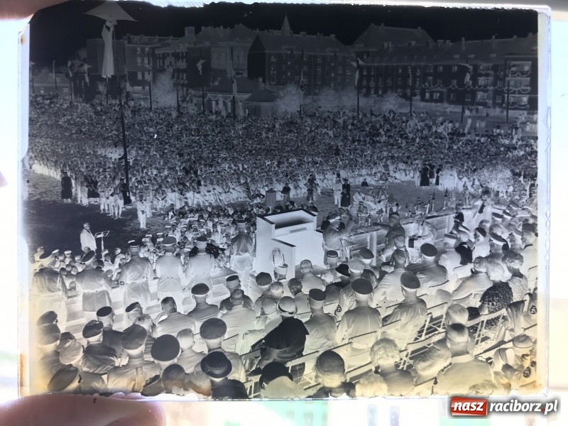 Zdjęcie w galerii na portalu naszraciborz.pl: Nazistowska przeszłość Raciborza. Historia pewnego zdjęcia  wiadomości z regionu