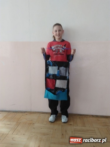 Zdjęcie w galerii na portalu naszraciborz.pl: Z igły nie tylko widły. Warsztaty szycia w Domu Kultury w Bojanowie wiadomości z regionu