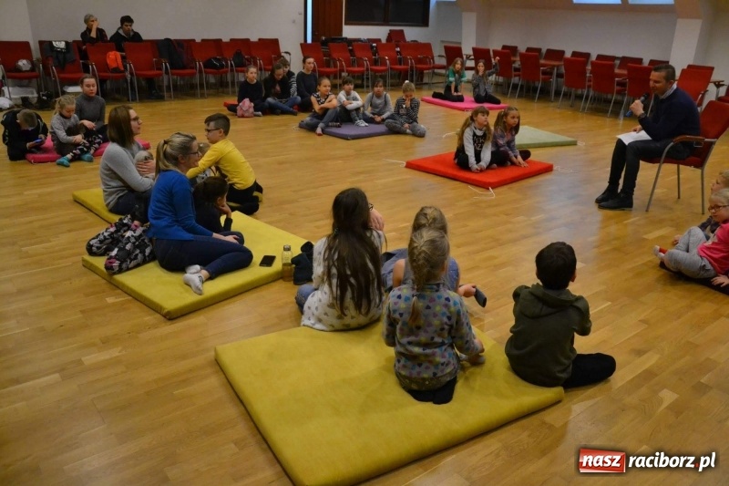 Zdjęcie w galerii na portalu naszraciborz.pl: Ferie zimowe na Zamku Piastowskim. Dziś obchodzono Dzień Kota wiadomości z regionu