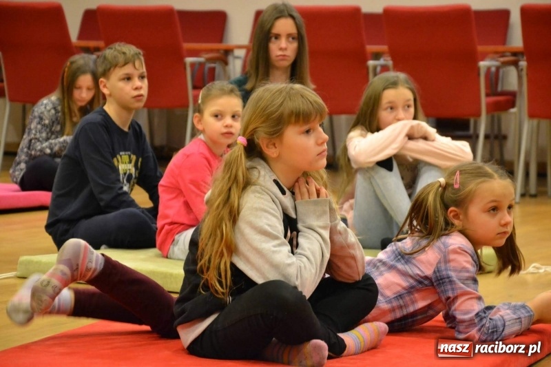 Zdjęcie w galerii na portalu naszraciborz.pl: Ferie zimowe na Zamku Piastowskim. Dziś obchodzono Dzień Kota wiadomości z regionu