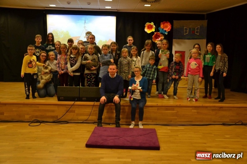 Zdjęcie w galerii na portalu naszraciborz.pl: Ferie zimowe na Zamku Piastowskim. Dziś obchodzono Dzień Kota wiadomości z regionu