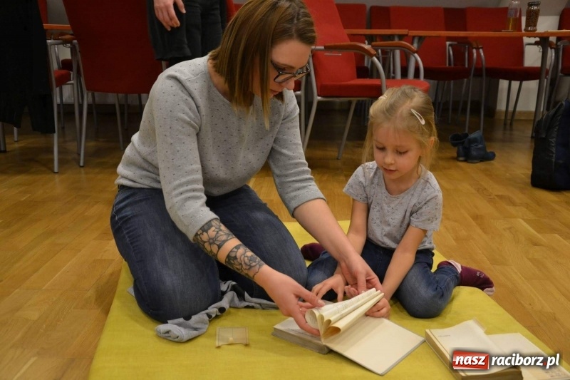 Zdjęcie w galerii na portalu naszraciborz.pl: Ferie zimowe na Zamku Piastowskim. Dziś obchodzono Dzień Kota wiadomości z regionu