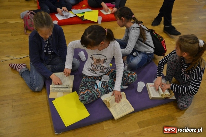 Zdjęcie w galerii na portalu naszraciborz.pl: Ferie zimowe na Zamku Piastowskim. Dziś obchodzono Dzień Kota wiadomości z regionu