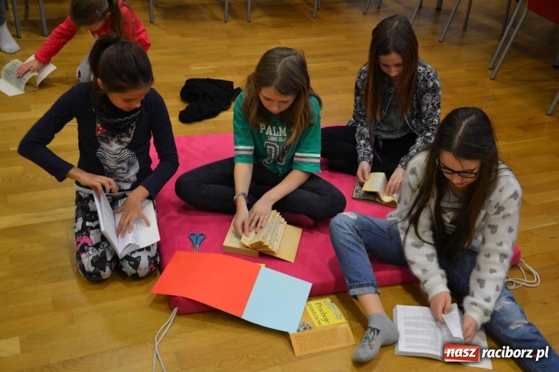 Zdjęcie w galerii na portalu naszraciborz.pl: Ferie zimowe na Zamku Piastowskim. Dziś obchodzono Dzień Kota wiadomości z regionu