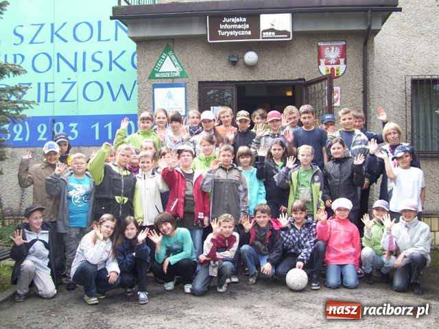 Zdjęcie w galerii na portalu naszraciborz.pl: 10 tys. zł dla SP 1 na Ostrogu wiadomości z regionu