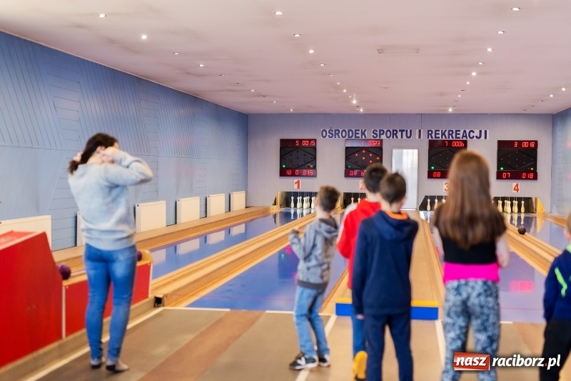 Zdjęcie w galerii na portalu naszraciborz.pl: Turniej kręglarski w ramach akcji Zima w Mieście wiadomości z regionu