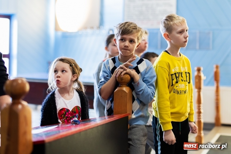 Zdjęcie w galerii na portalu naszraciborz.pl: Turniej kręglarski w ramach akcji Zima w Mieście wiadomości z regionu