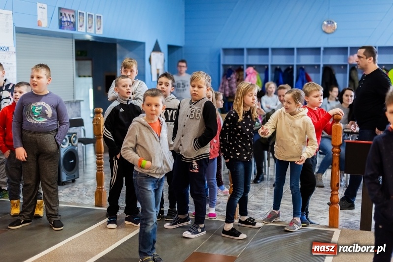 Zdjęcie w galerii na portalu naszraciborz.pl: Turniej kręglarski w ramach akcji Zima w Mieście wiadomości z regionu